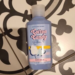 MUST BUNDLE - Bath & Body Works Cotton Candy Clouds Body Wash - Blue and Pink